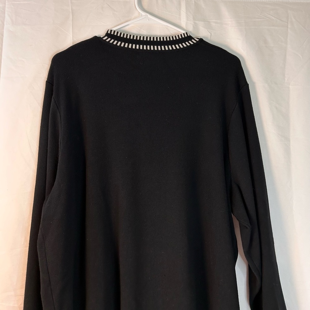 Adrianna Papell Crew Neck Cardigan with White Stitch Detail Gold buttons Size 2X - Picture 4 of 9